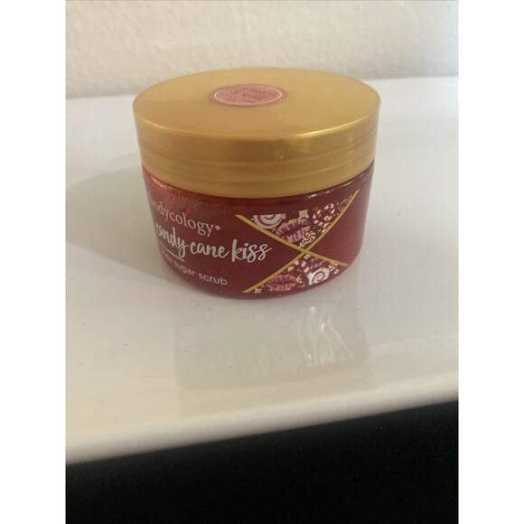 Bodycology Shea Sugar Scrub Women - CANDY CANE KISS - 5.29 oz - Insert Sealed - Picture 5 of 6